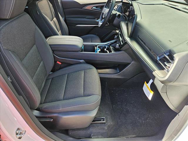 New 2026 Chevrolet Traverse LT image 16
