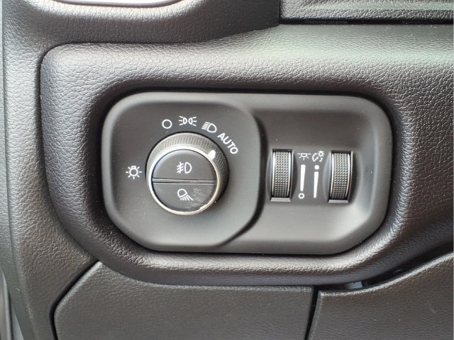 Used 2022 RAM 2500 Laramie AWD/4WD image 13