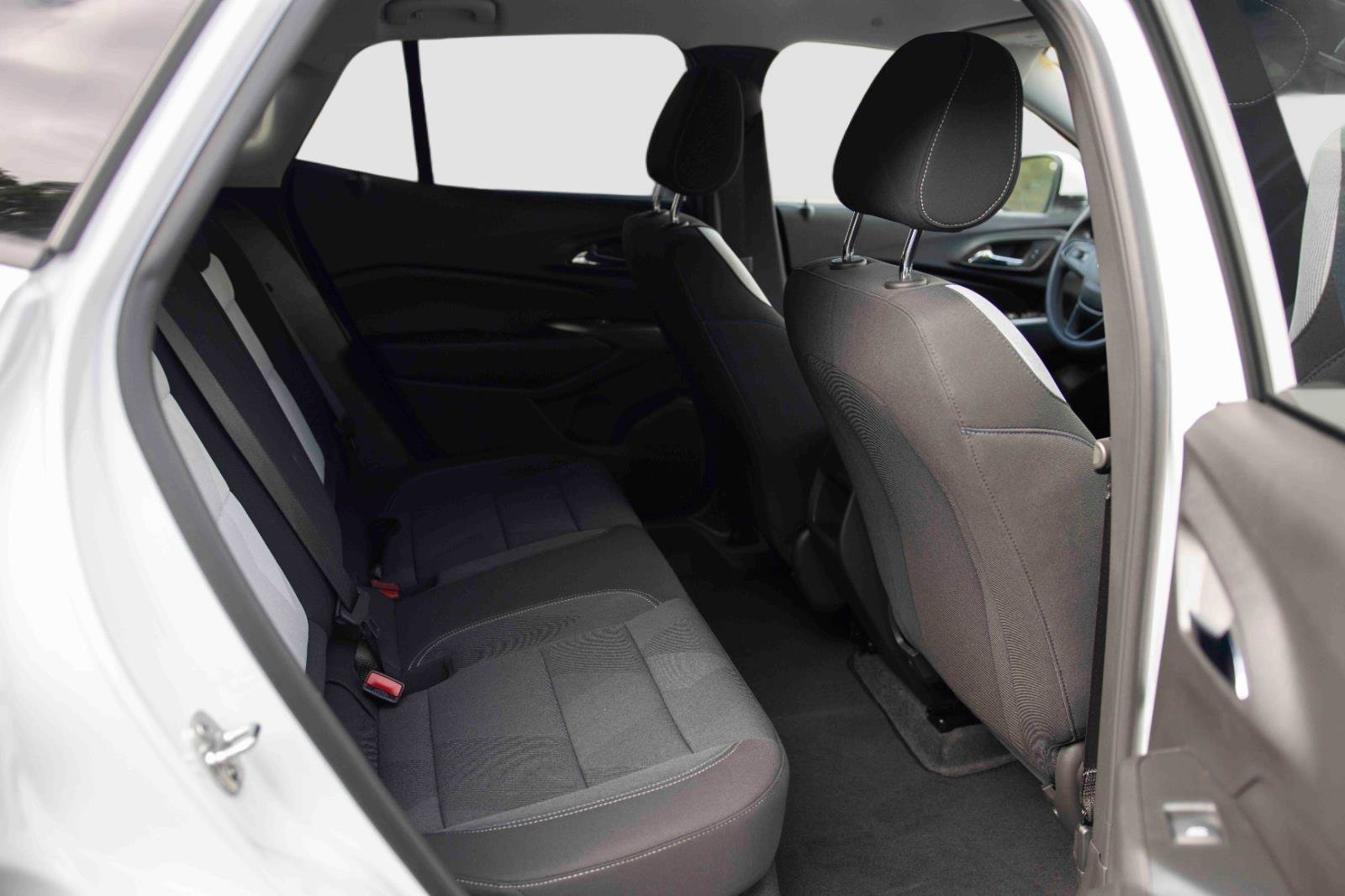 New 2026 Chevrolet Trax LS w/ LS Convenience Package FWD image 22