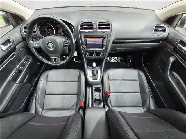 Used 2013 Volkswagen Jetta SE FWD image 19