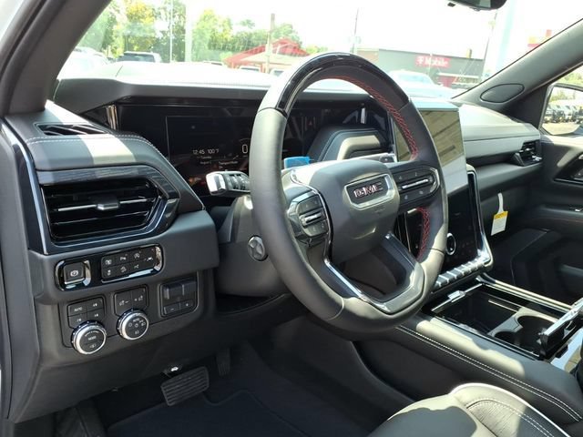 New 2026 GMC Yukon AT4 Ultimate AWD/4WD image 11