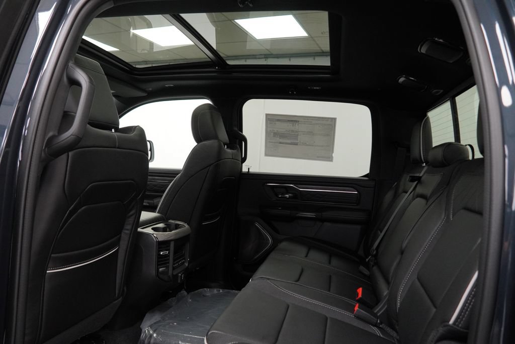 New 2027 RAM 1500 Limited AWD/4WD image 18