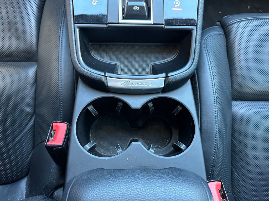 Certified 2023 Porsche Macan AWD/4WD image 27