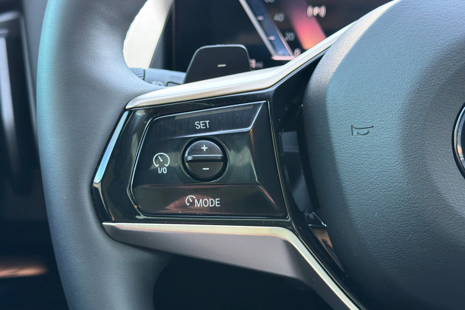 Used 2025 BMW X3 xDrive30i w/ Premium Package image 29