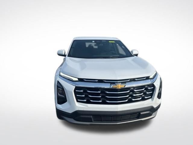 Used 2025 Chevrolet Equinox LT FWD image 8
