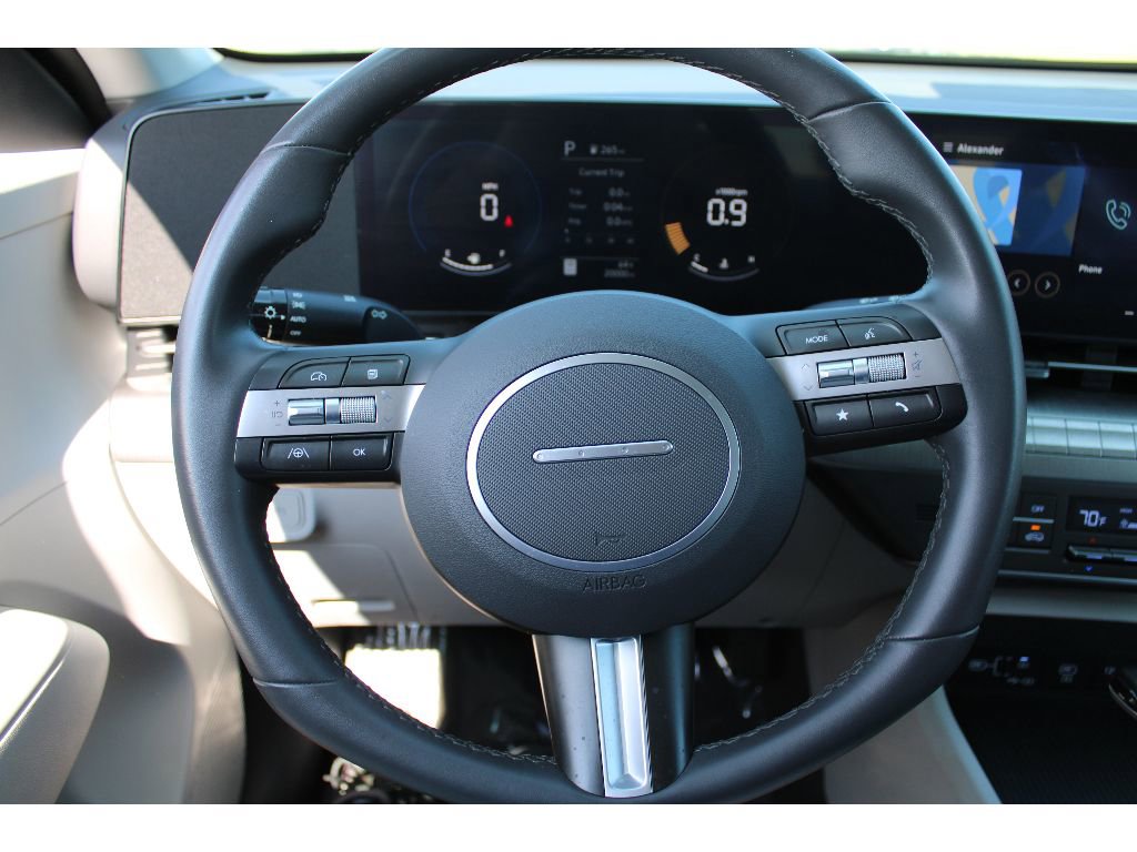 Used 2024 Hyundai Kona SEL image 19