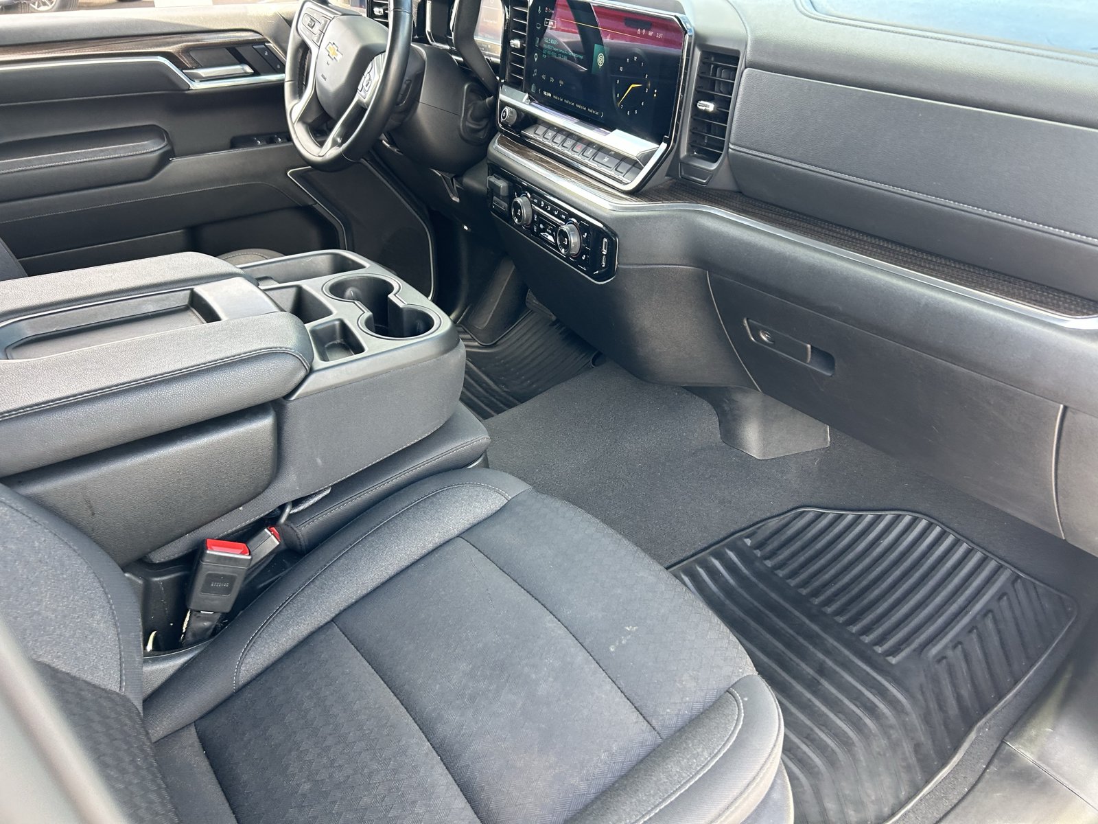 Certified 2025 Chevrolet Silverado 1500 LT RWD image 12