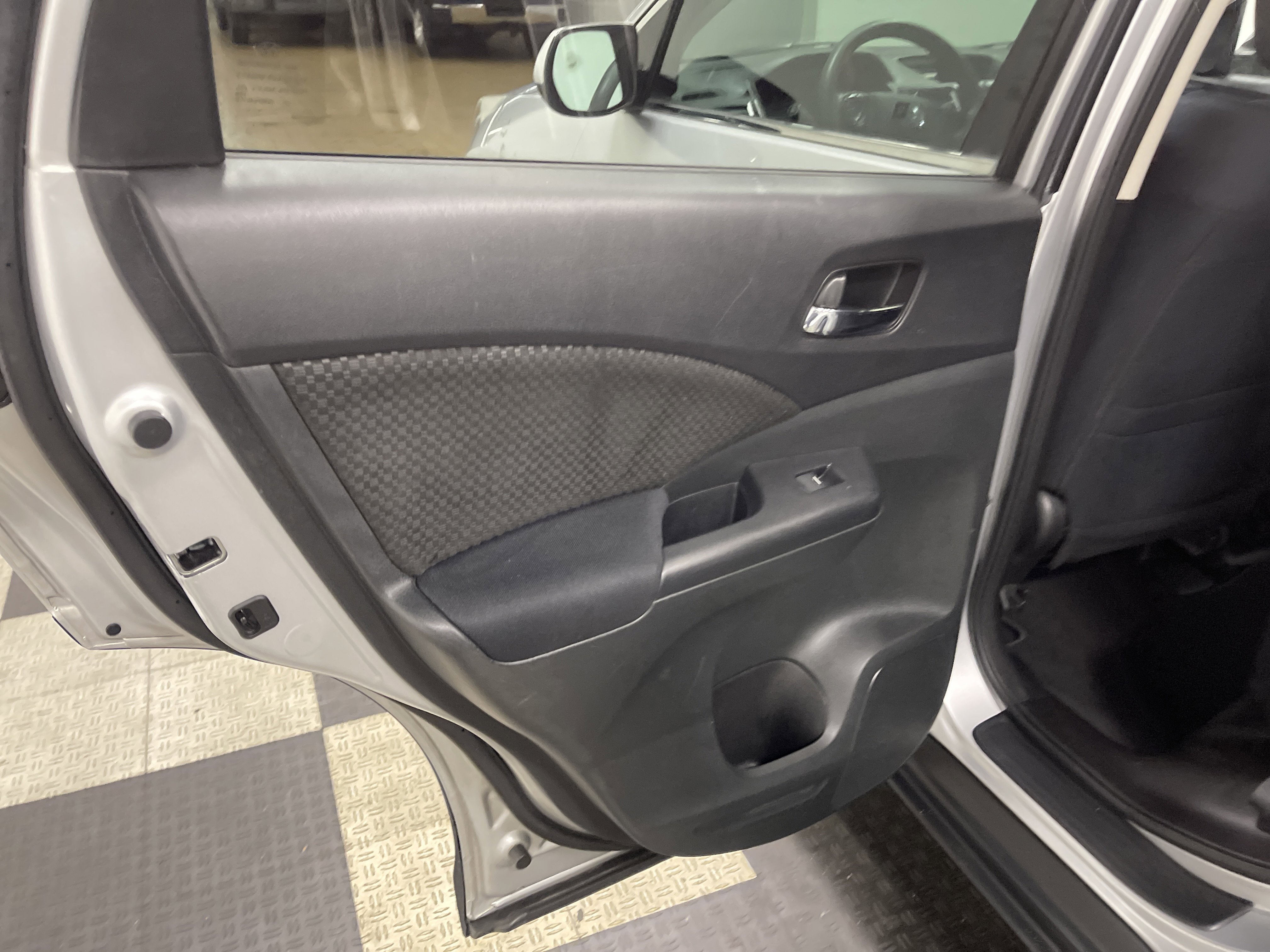 Used 2016 Honda CR-V EX image 17