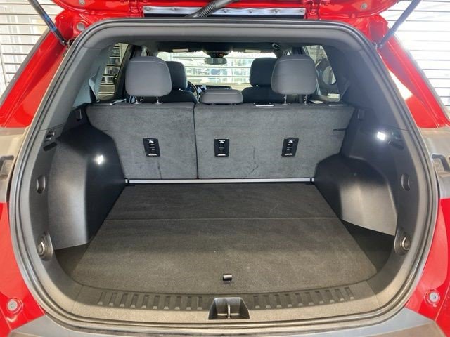 Certified 2025 Chevrolet Equinox LT AWD/4WD image 10