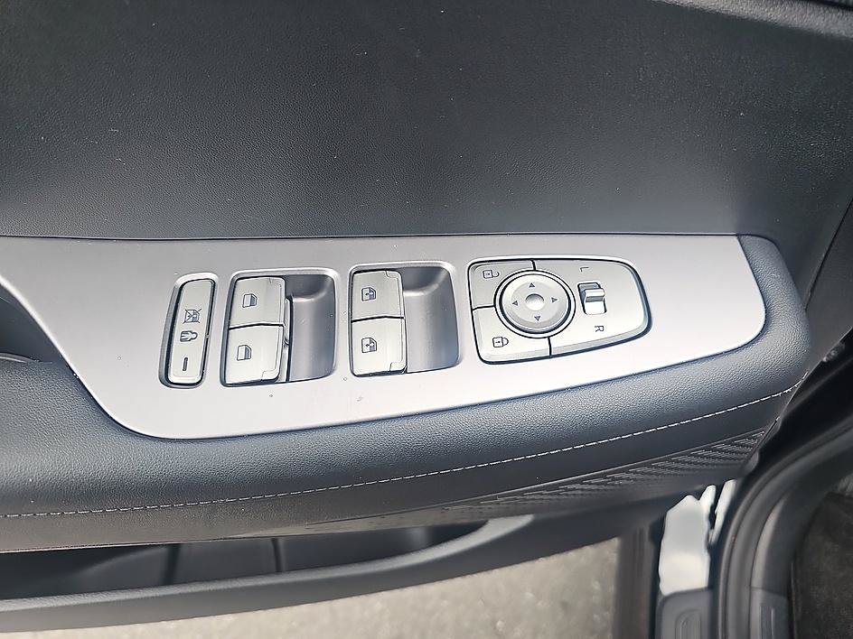 Used 2024 Hyundai Palisade SEL AWD/4WD image 11