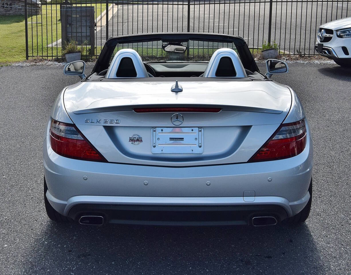 Used 2015 Mercedes-Benz SLK 250 w/ Premium Package image 54
