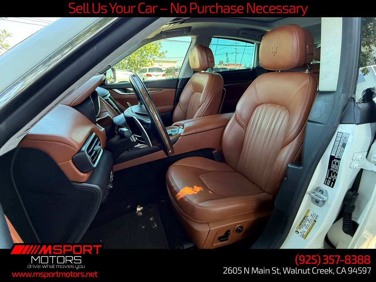 Used 2018 Maserati Levante S GranLusso AWD/4WD image 17