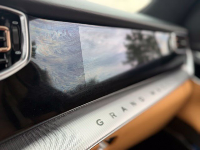 Used 2023 Jeep Grand Wagoneer Series III AWD/4WD image 41