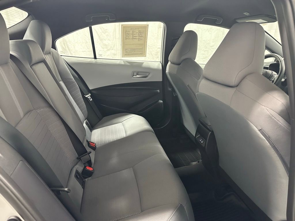 Used 2025 Toyota Corolla SE image 52