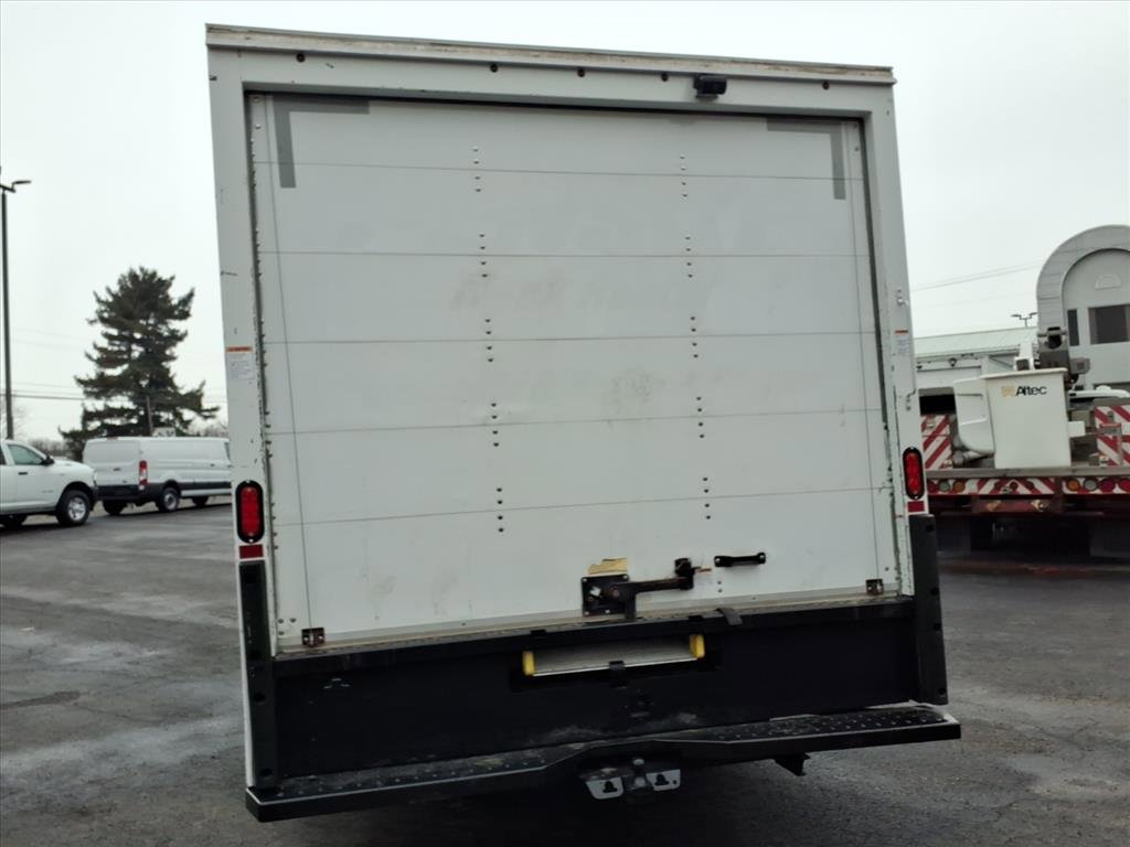 Used 2021 Ford E-350 and Econoline 350 Super Duty image 7