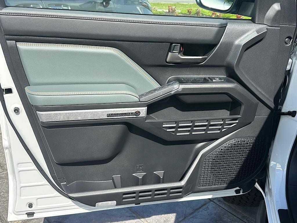 New 2026 Toyota Tacoma 4x4 Double Cab Hybrid image 9