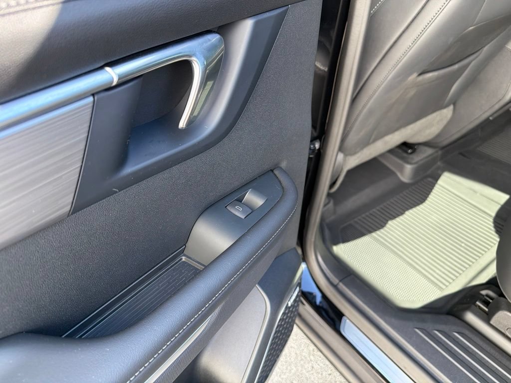 Used 2025 Buick Enclave Preferred w/ LPO, Floor Liner Package FWD image 51