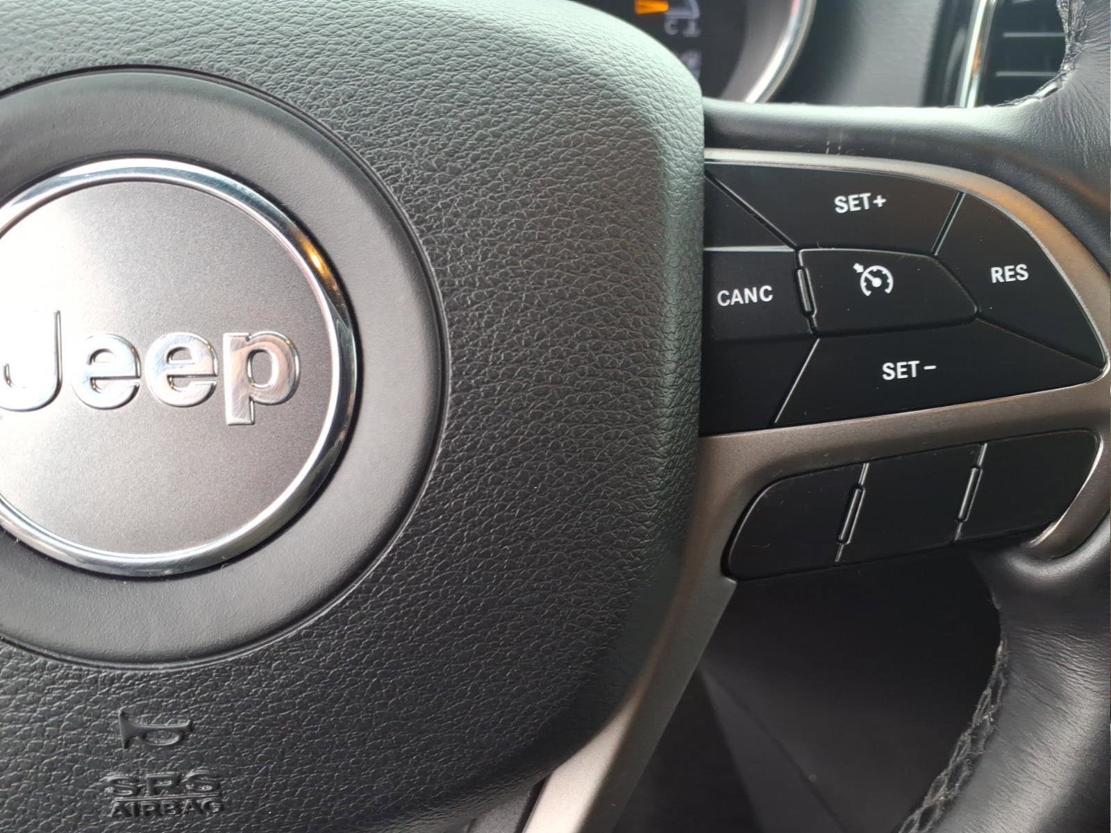 Used 2020 Jeep Grand Cherokee Altitude image 24