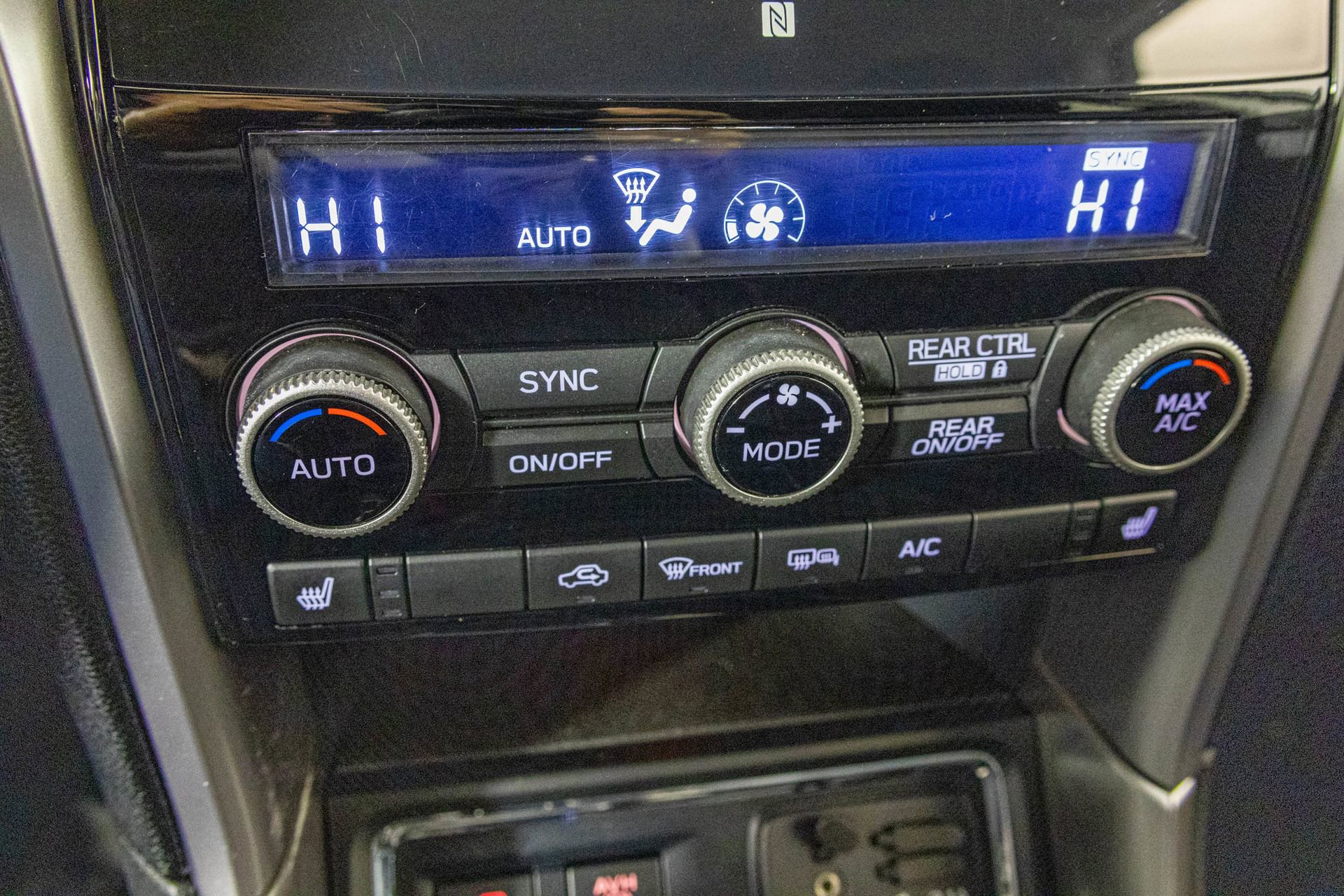 Used 2021 Subaru Ascent Premium w/ Convenience Package image 27