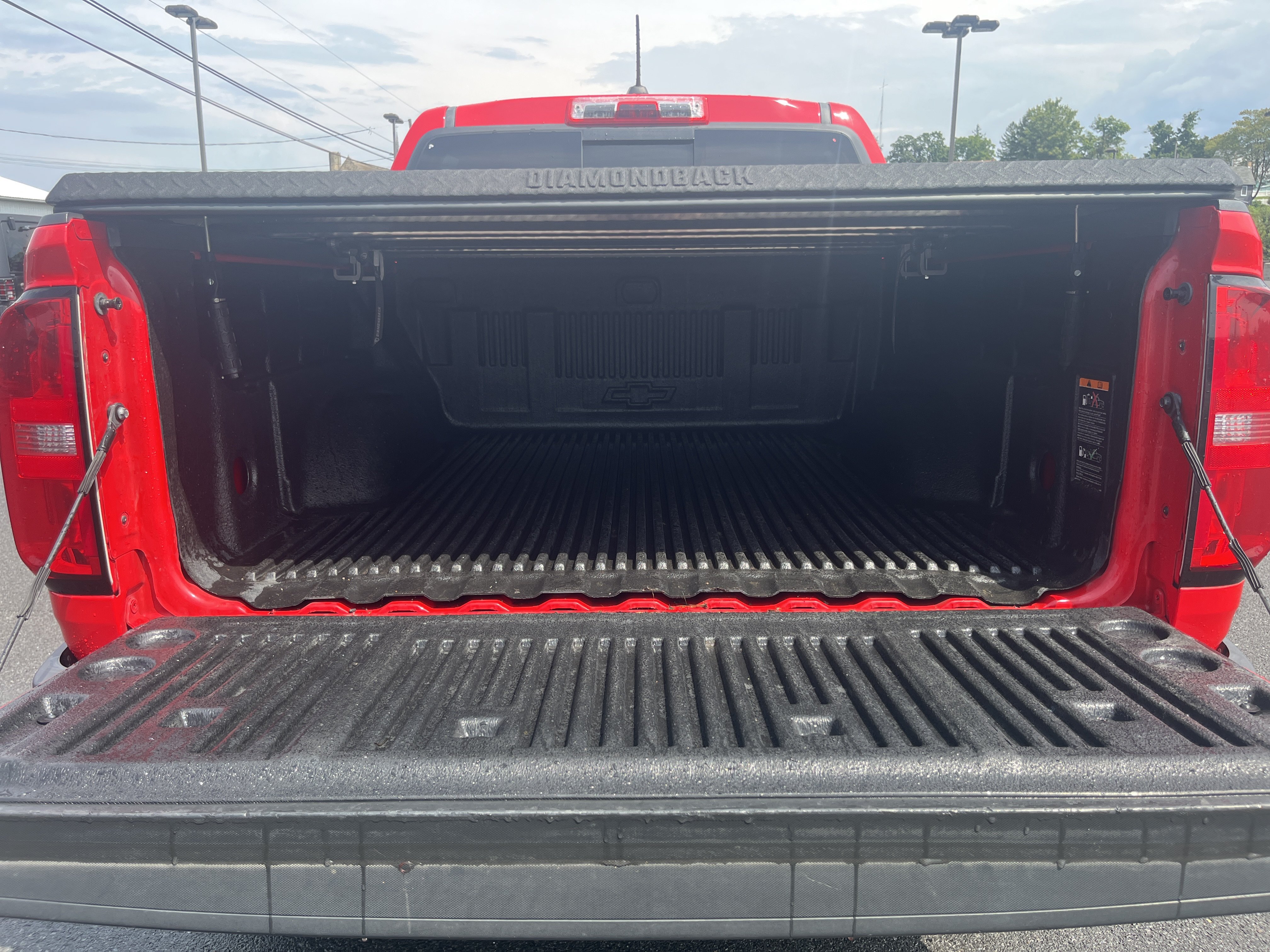 Used 2019 Chevrolet Colorado Z71 AWD/4WD image 11