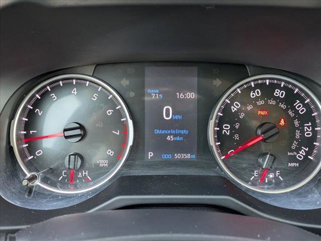 Used 2022 Toyota RAV4 LE image 11