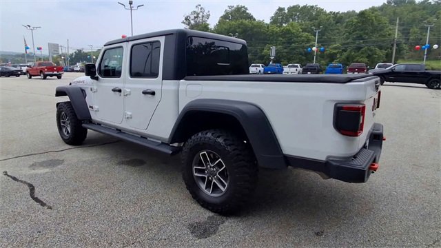 Certified 2024 Jeep Gladiator Mojave w/ Convenience Group image 6