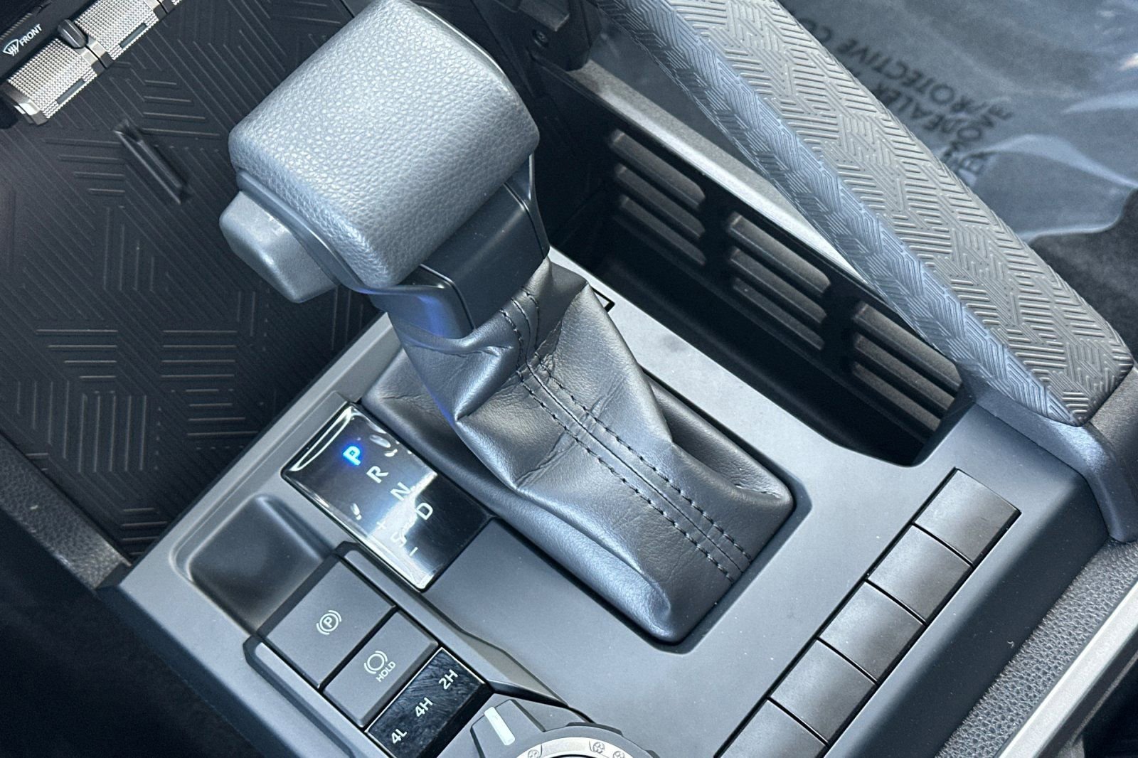 Certified 2025 Toyota Tacoma SR5 image 21