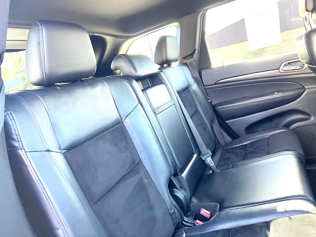 Used 2015 Jeep Grand Cherokee Altitude image 41