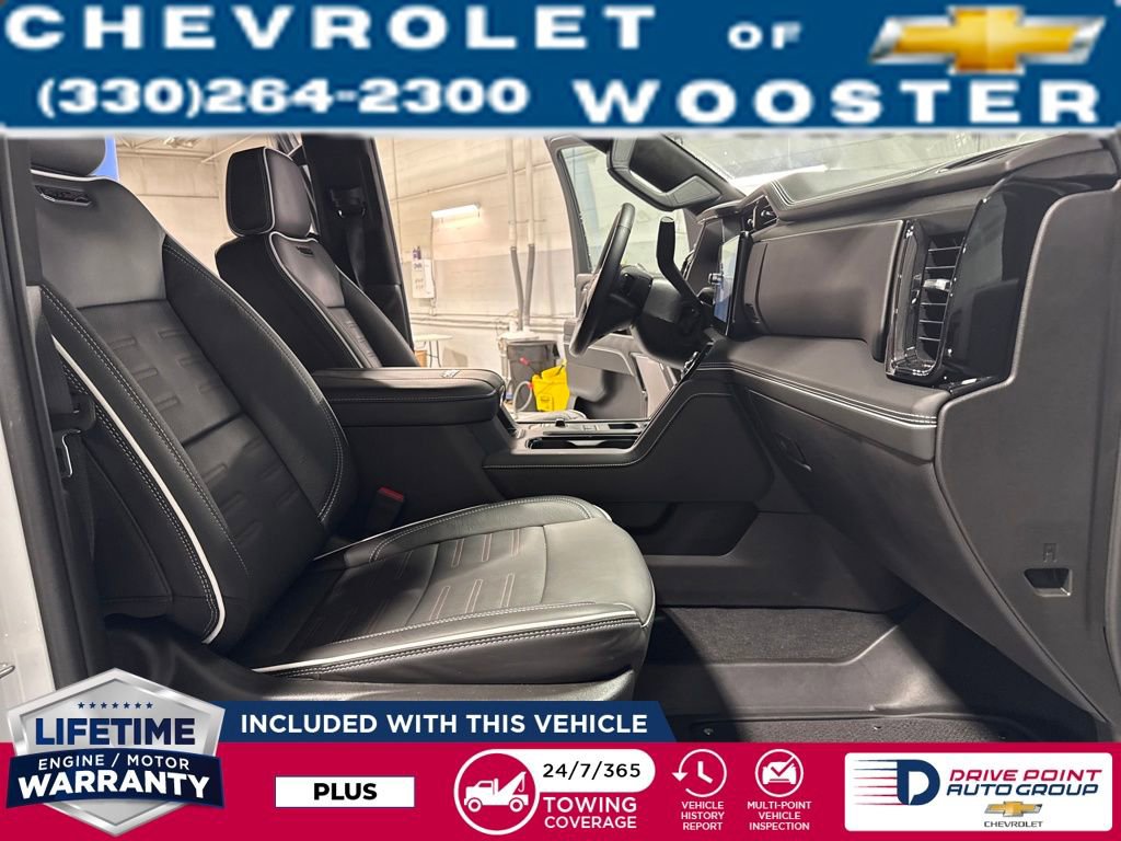 Used 2025 GMC Sierra 2500 AT4X image 19