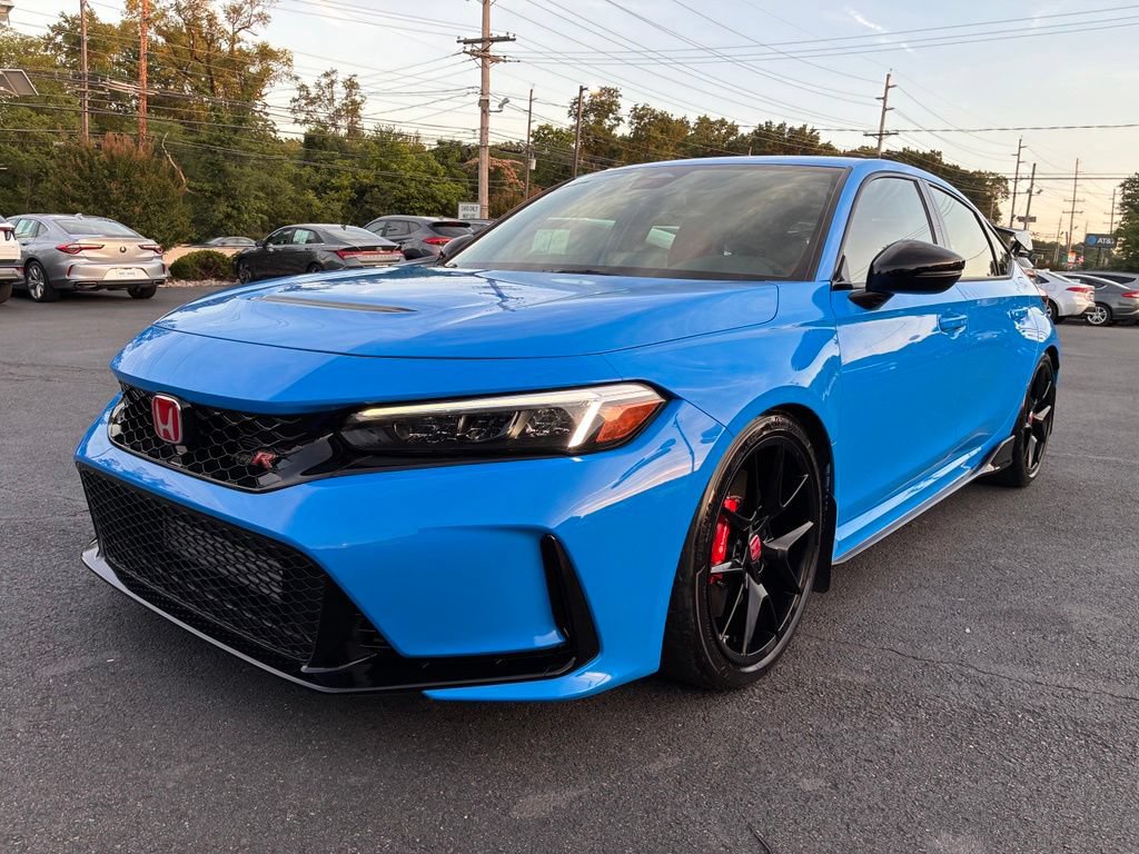 Used 2023 Honda Civic Type R image 3