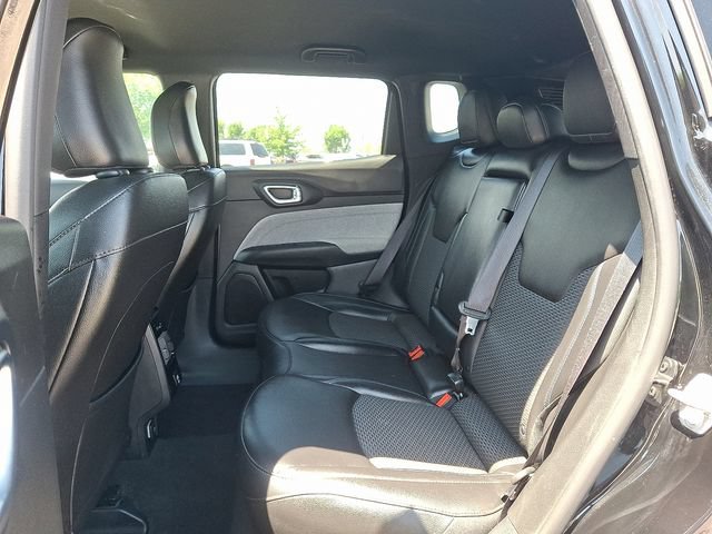Used 2024 Jeep Compass Latitude AWD/4WD image 10