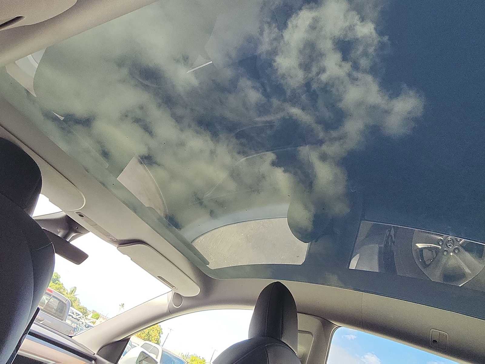 Used 2021 Tesla Model Y Standard Range image 22