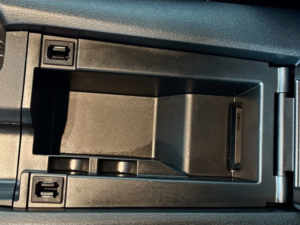 Used 2023 MAZDA MX-5 Miata Grand Touring w/ Weather Package image 15