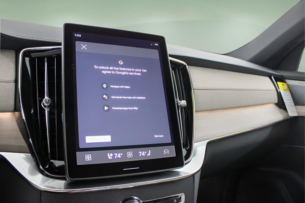 New 2026 Volvo XC90 B6 Plus w/ Protection Package Premier AWD/4WD image 23