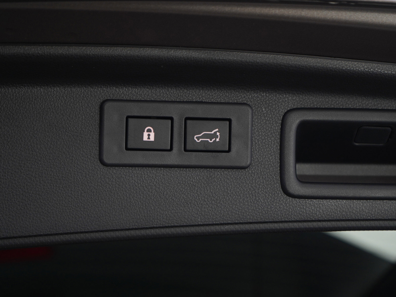 Used 2024 Subaru Forester Touring w/ Convenience Package image 11