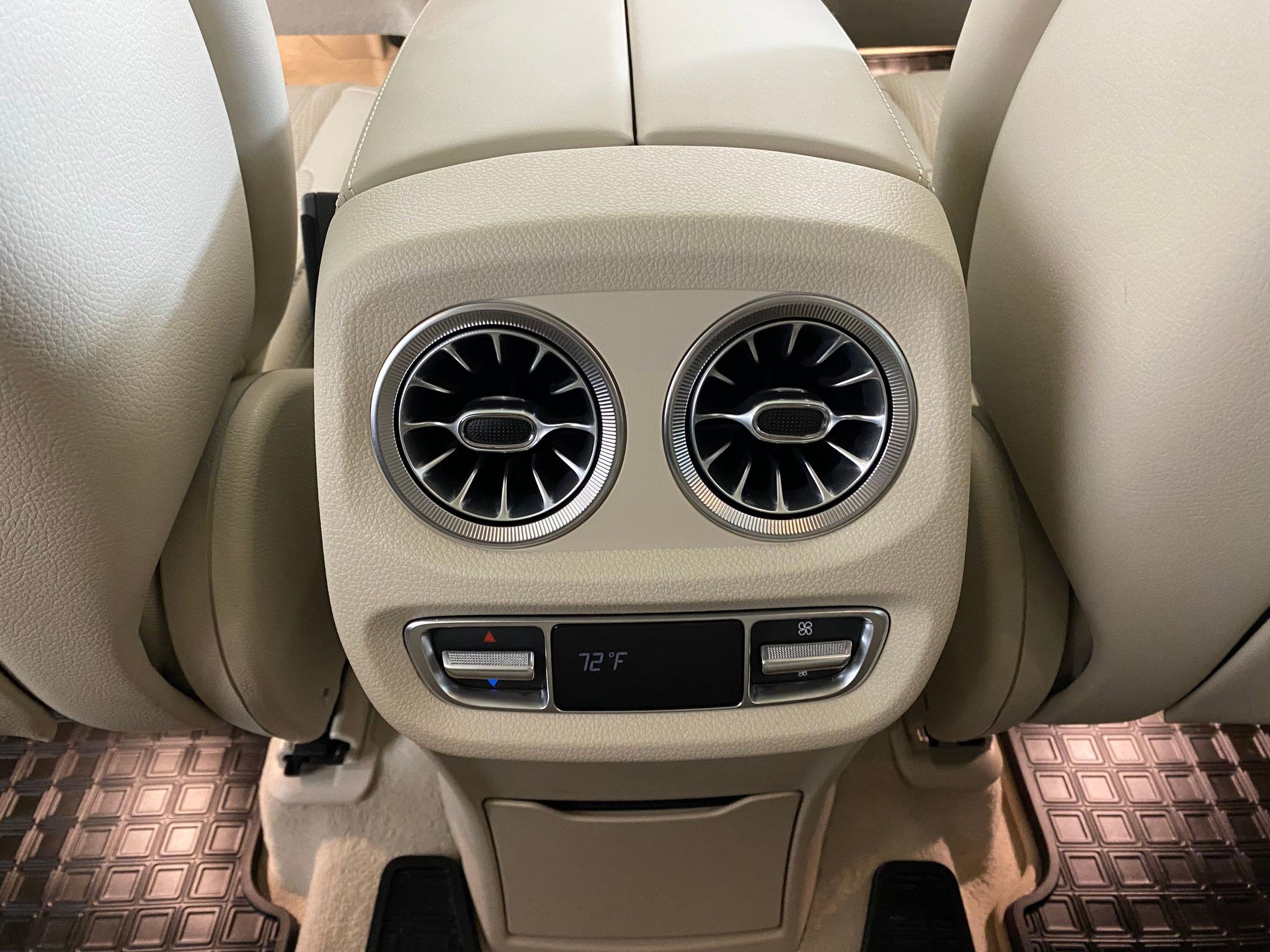 Used 2023 Mercedes-Benz G 550 image 29