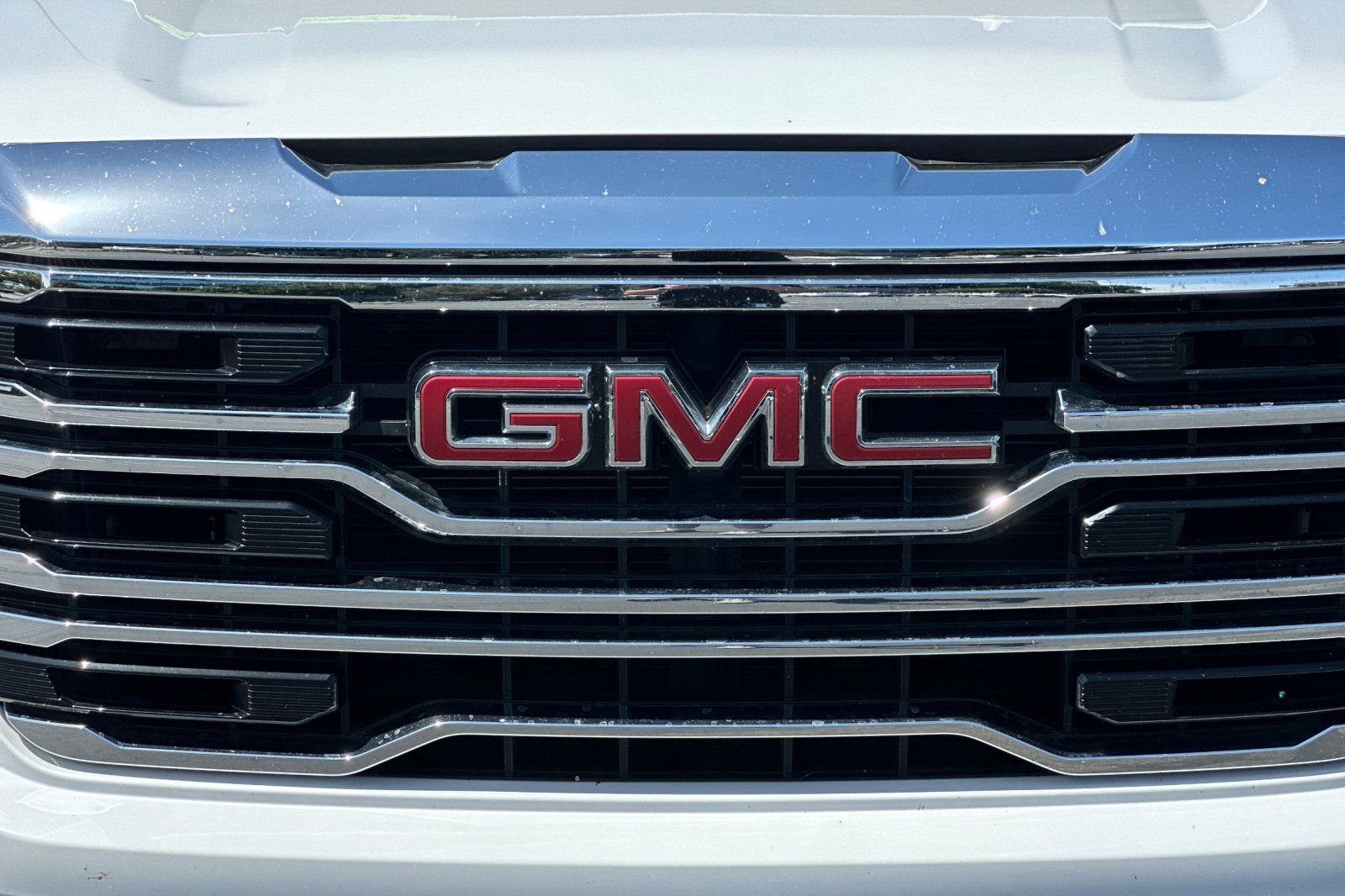 Used 2025 GMC Sierra 1500 SLT AWD/4WD image 45