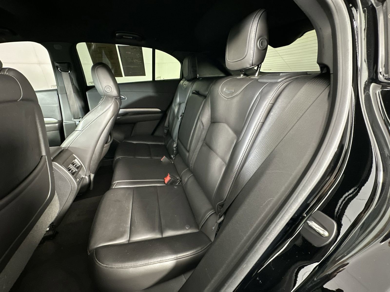 Used 2019 Cadillac XT4 Premium Luxury image 27