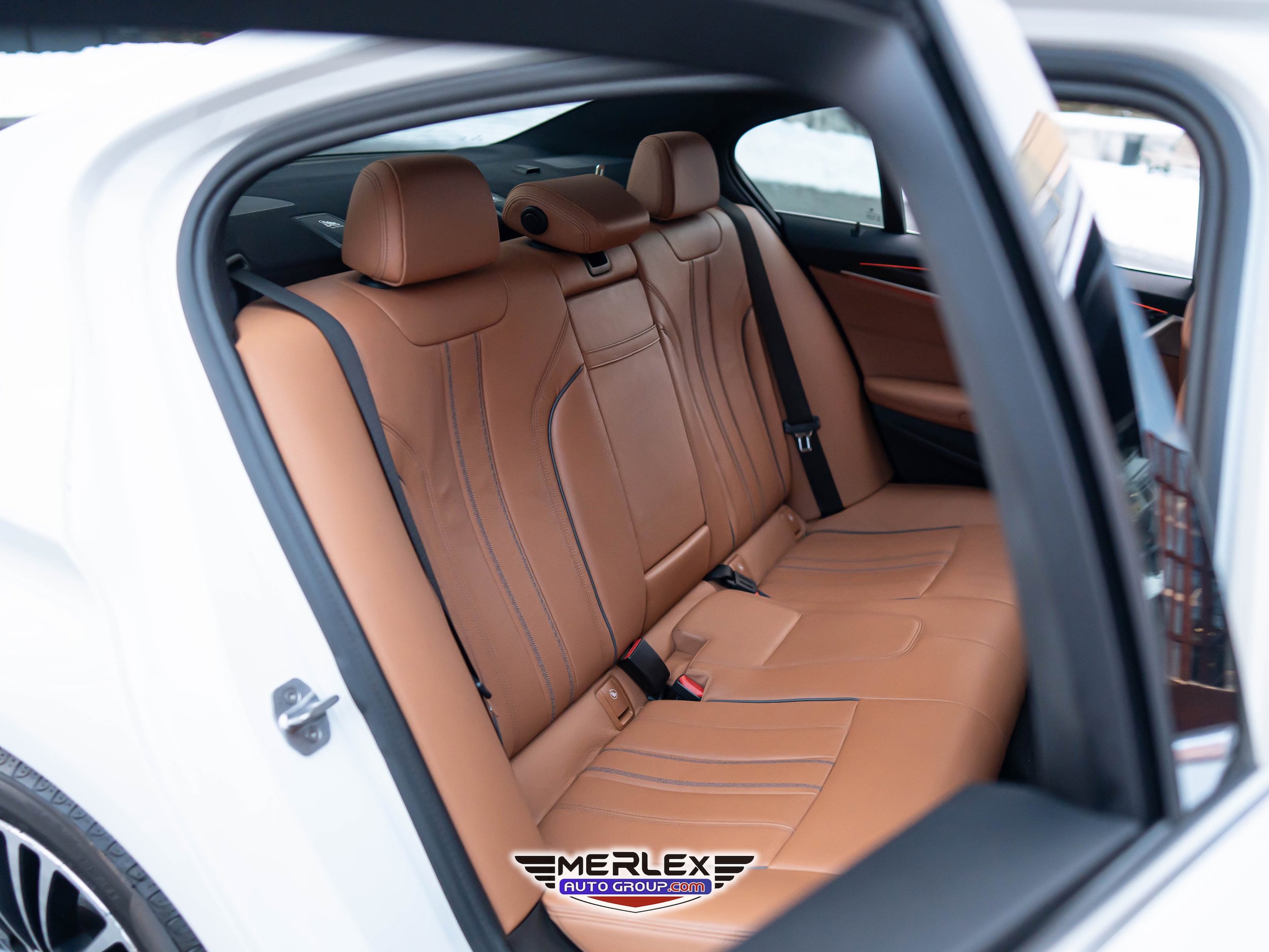 Used 2019 BMW 530i w/ Convenience Package RWD image 18