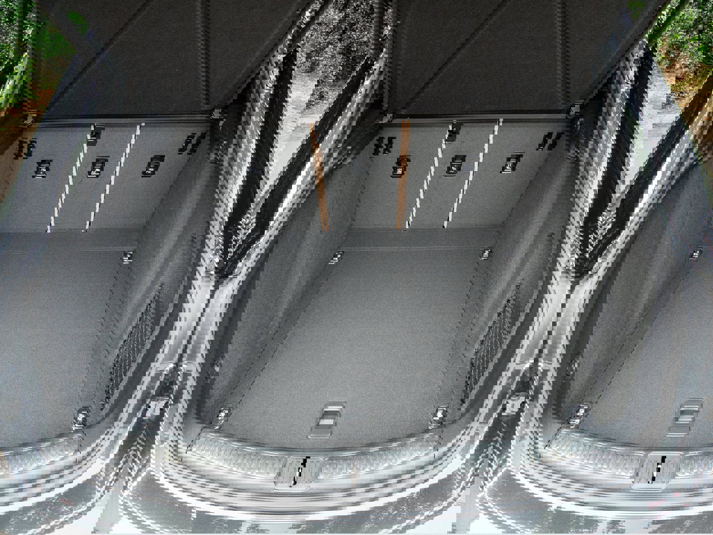 Used 2024 Porsche Macan S image 40