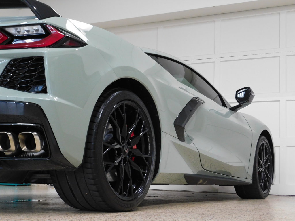 Used 2024 Chevrolet Corvette Stingray Preferred Cpe w/ Z51 Performance Package RWD image 82