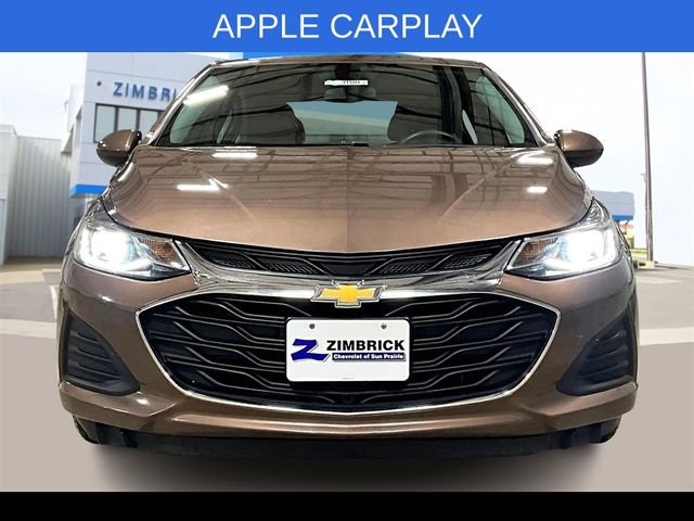 Used 2019 Chevrolet Cruze LT w/ Convenience Package image 2