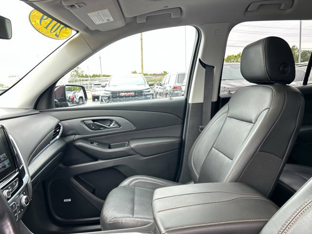 Used 2019 Chevrolet Traverse Premier w/ LPO, Floor Liner Package AWD/4WD image 37