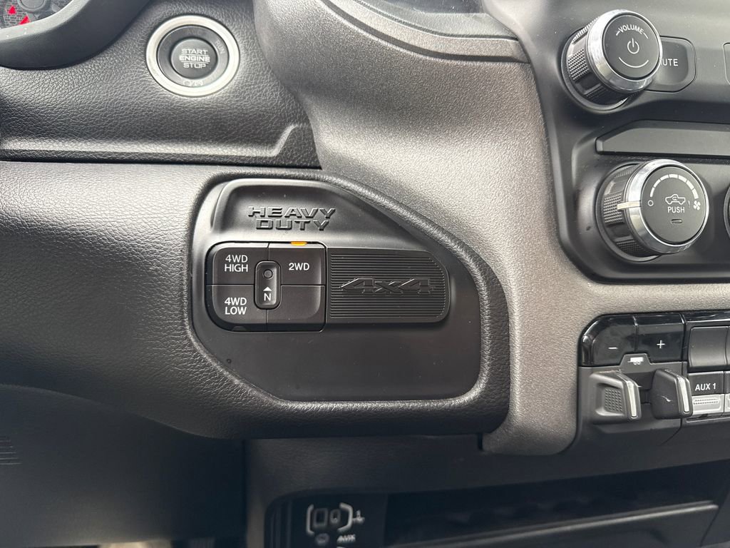 Used 2024 RAM 3500 Tradesman w/ Chrome Appearance Group image 13