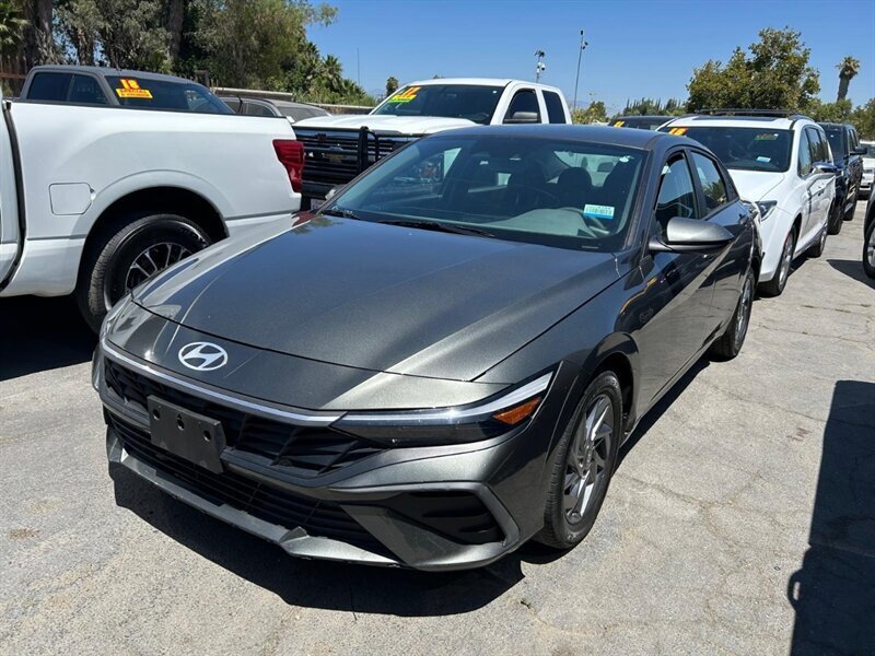 Used 2024 Hyundai Elantra SEL FWD image 33