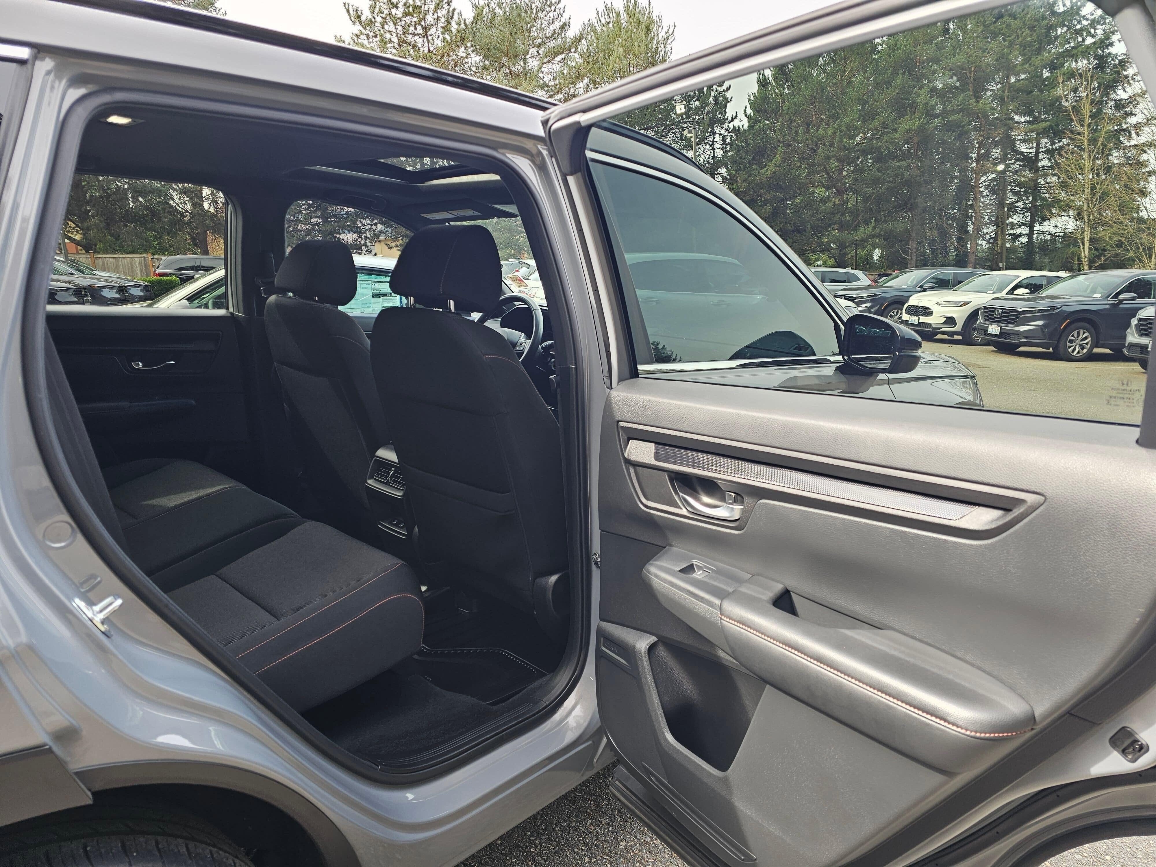 Used 2023 Honda CR-V Sport image 15