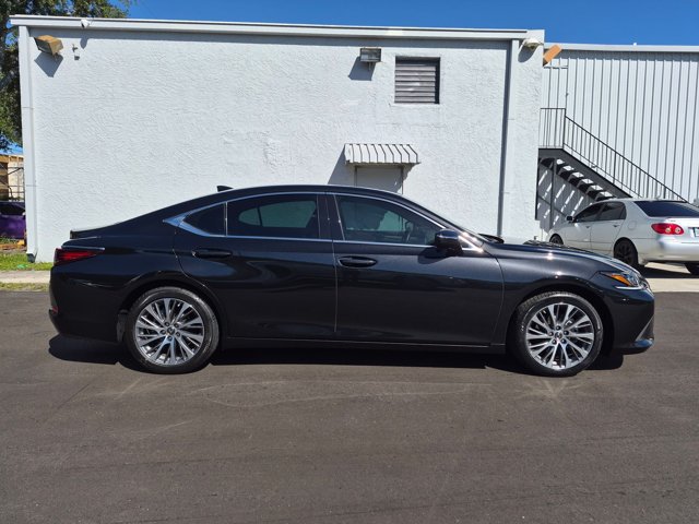 Certified 2021 Lexus ES 350 w/ Premium Package FWD image 4