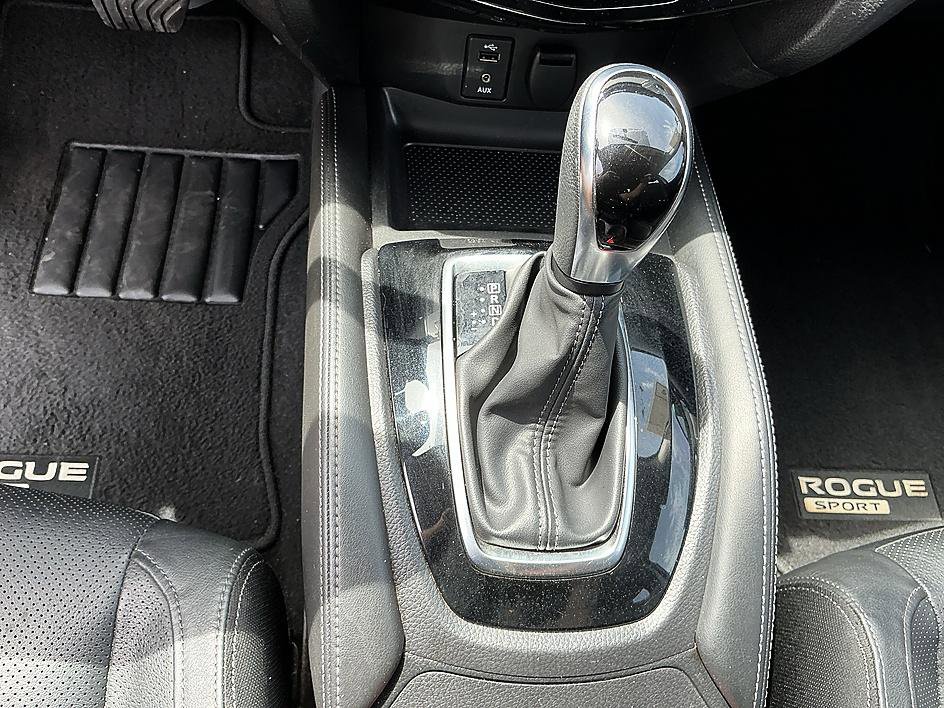 Used 2017 Nissan Rogue Sport SL image 20