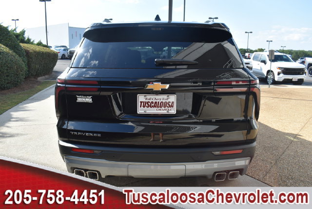 New 2027 Chevrolet Traverse LT w/ Driver Confidence Package FWD image 8