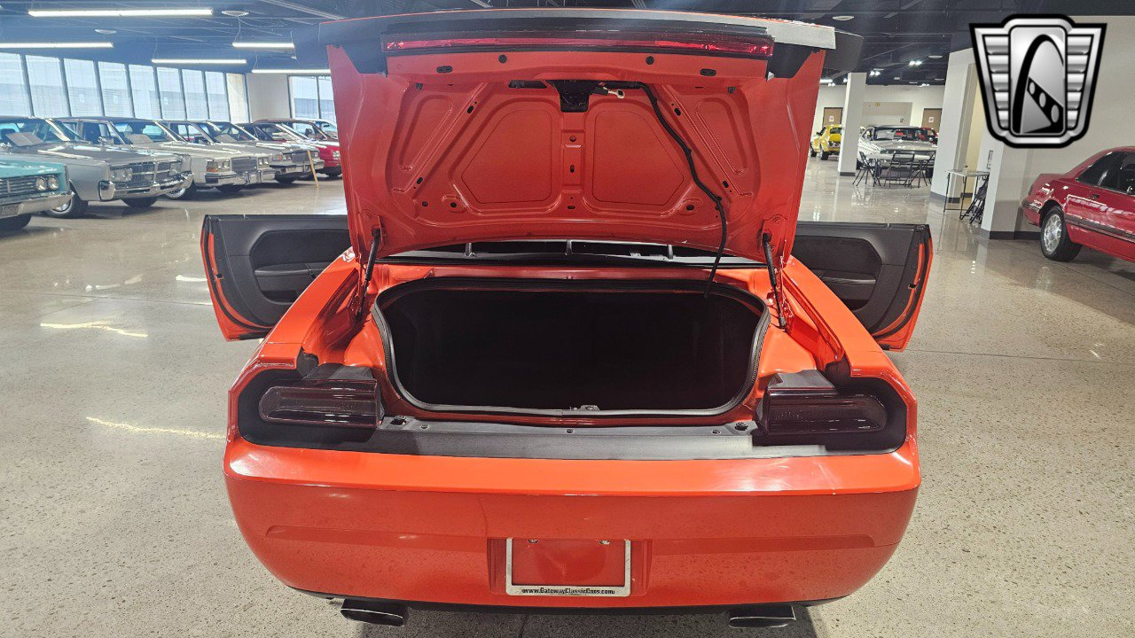 Used 2009 Dodge Challenger SRT8 w/ SRT Option Group II image 17